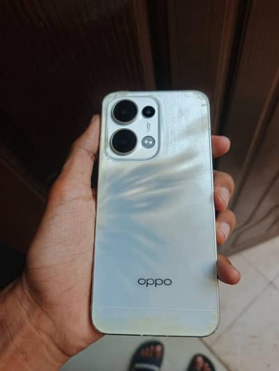 OPPO Reno 13