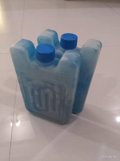 Ice Pack, Gel Bottle, Cooling Bottle for room cooler