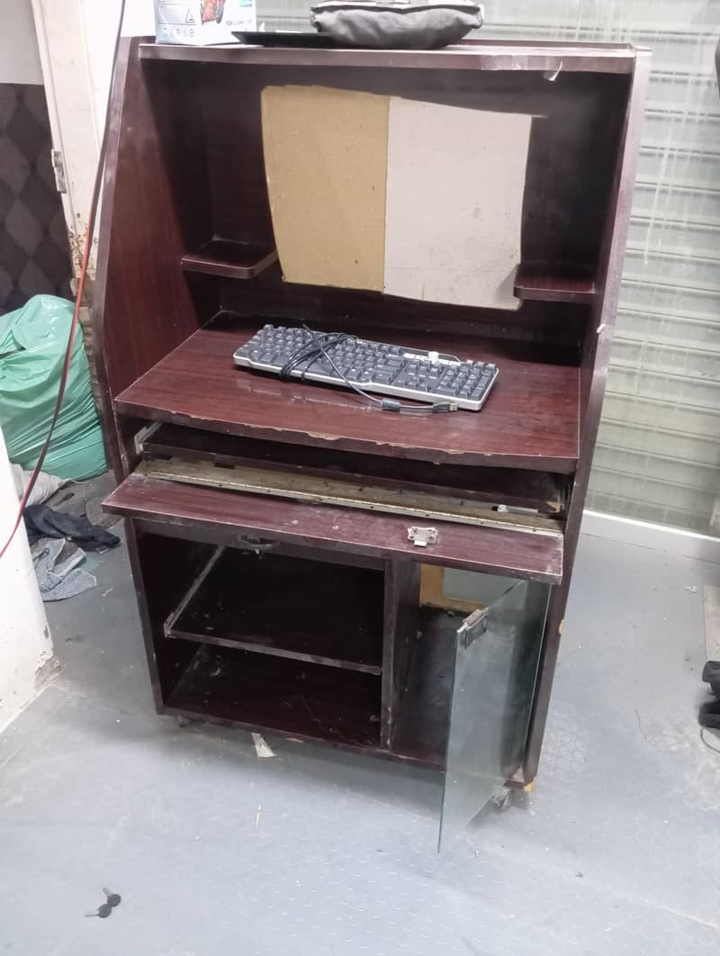 Computer Trolley / Computer Table with Storage 0