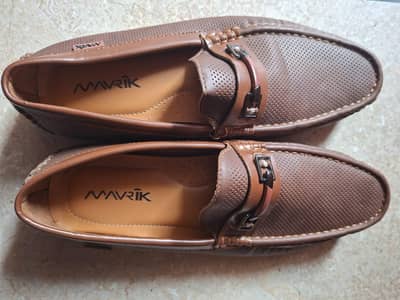 service shoes