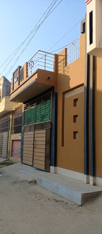 Asif town Ext 4 mrla single story fuly marbl house urgnt Sale 65 lak dmd, no gas avlable, 03006803629