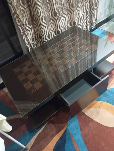 coffee table with 2 draws