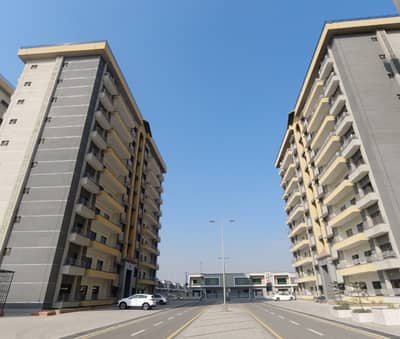 Spacious Flat Is Available In Askari 5 - Sector J For Sale