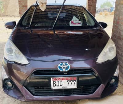 Toyota Aqua 2014/2017 Facelift new shape G leather 0331-3727300