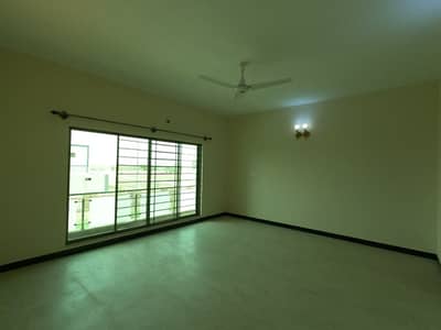 House Sized 270 Square Yards Is Available For Sale In Askari 6