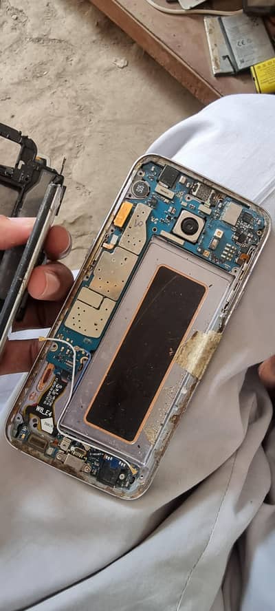 Samsung Mobile S7 Edge mobile parts available
