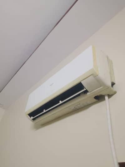 1 ton Haier AC