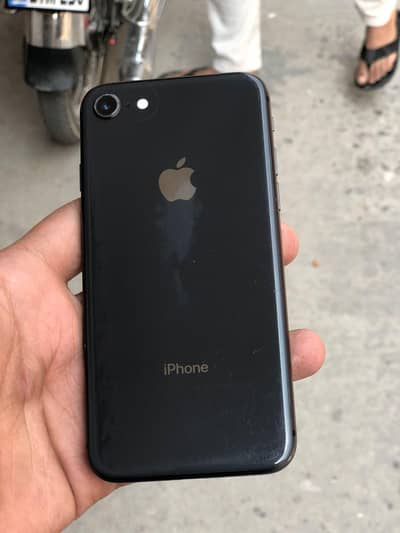 Apple iPhone 8