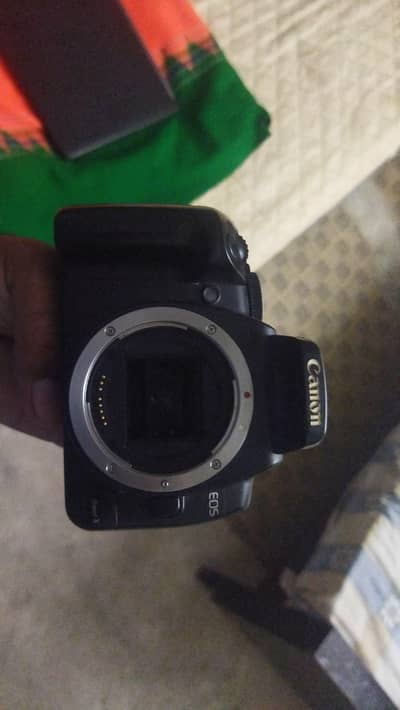 canon EOS 400D