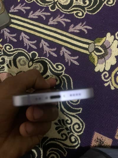 Apple iPhone 12 mini