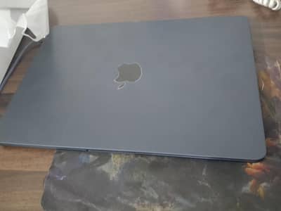 Air Book 3 Apple M5 CHIP