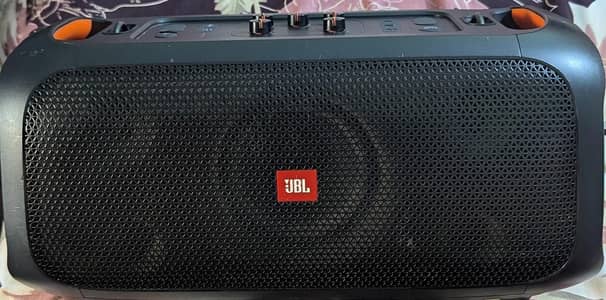 JBL PartyBox on-the-Go Essential Portable