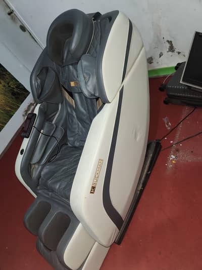 JC Buckman Massage Chair. 03,,,17,,,1158,,265