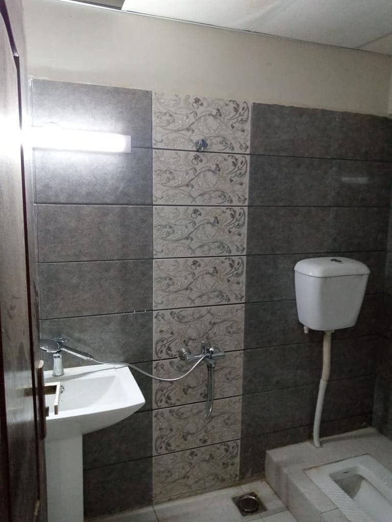 2 Bed DD Corner Flat 7