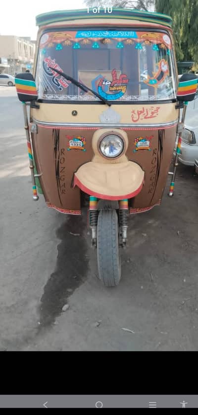 روزگار فیملی باڈی 6سیٹر رکشہ 19ماڈل