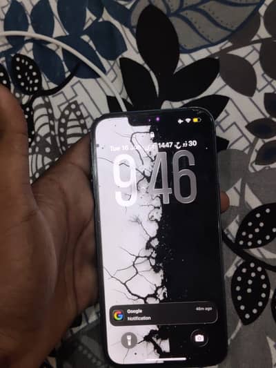 Apple iPhone 13