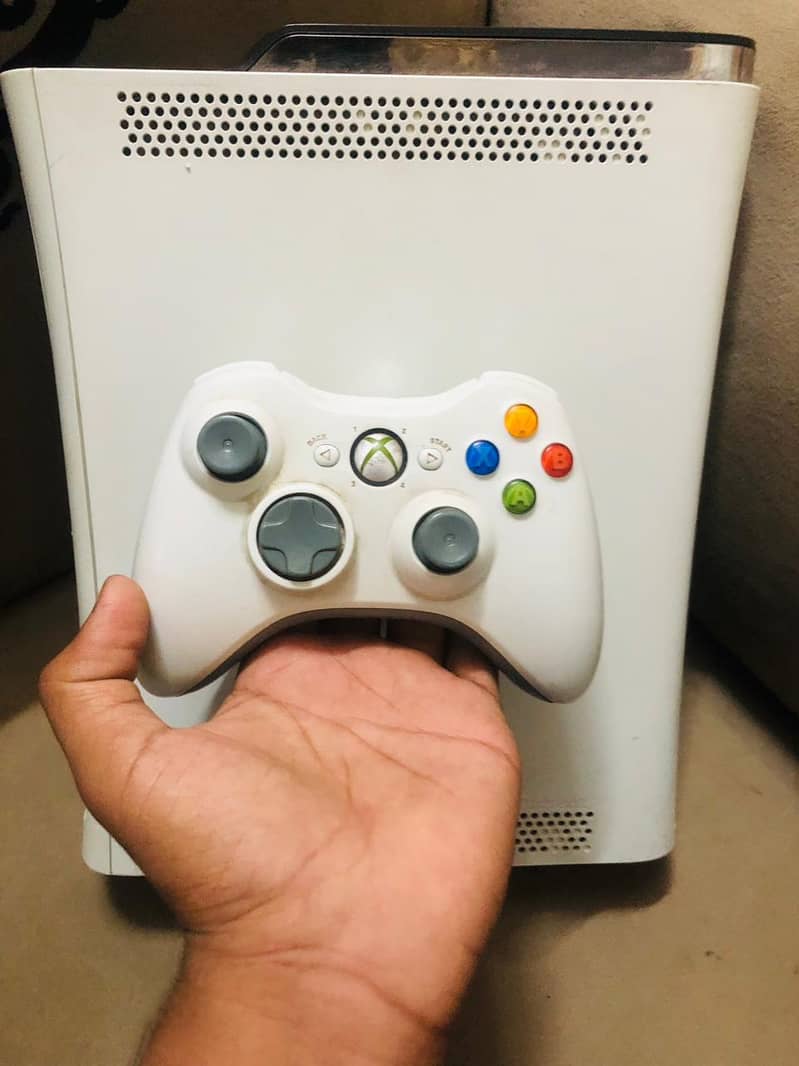 XBOX360 MINT CONDITION 0