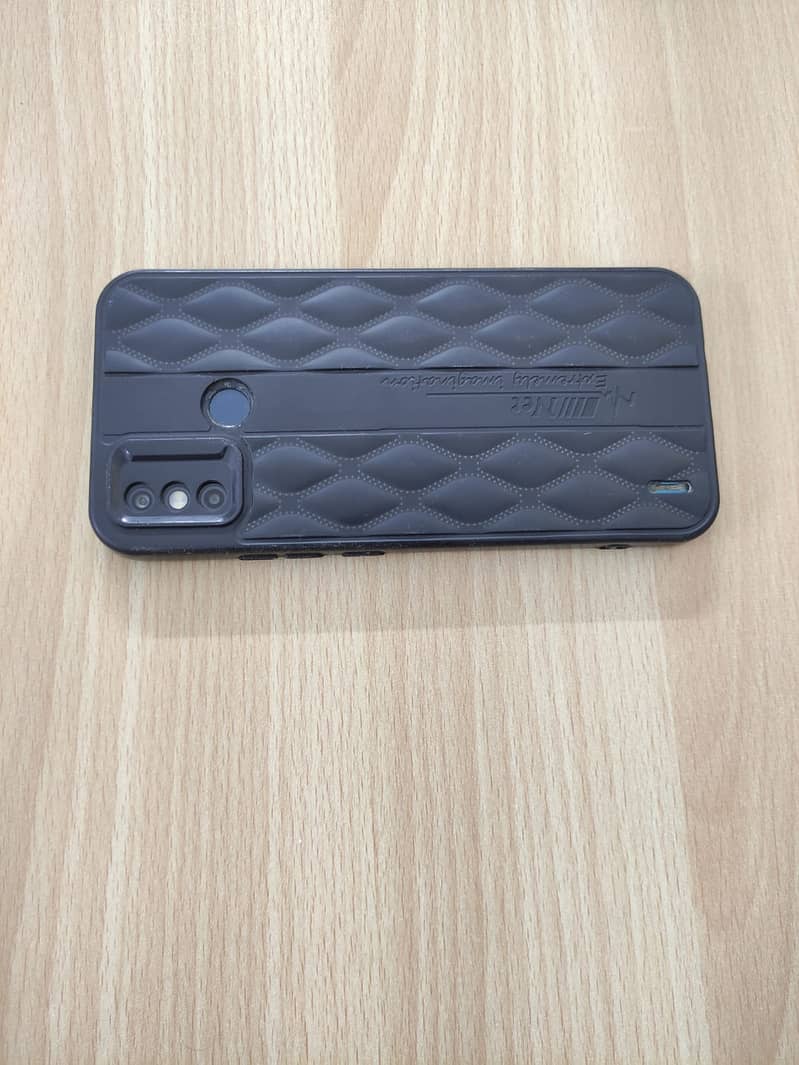 Tecno Spark 6 0