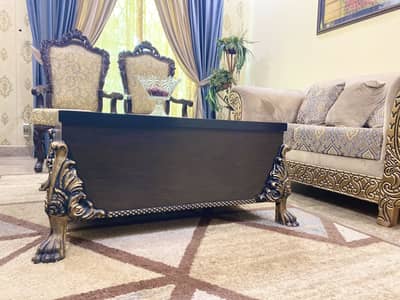 Centre table for sale