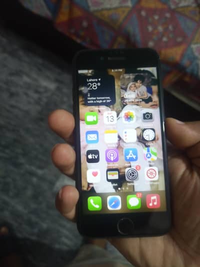 Apple iPhone 7