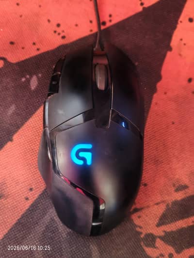Logitech g402 with box and still in Warranty