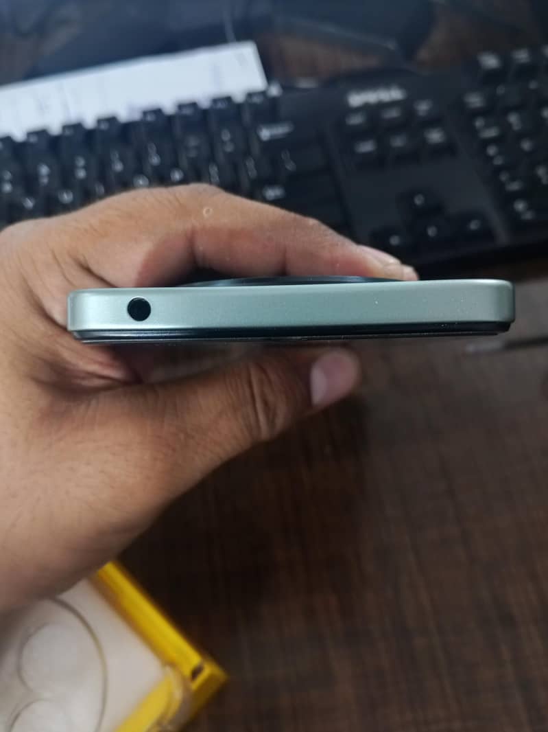 Poco C75 2