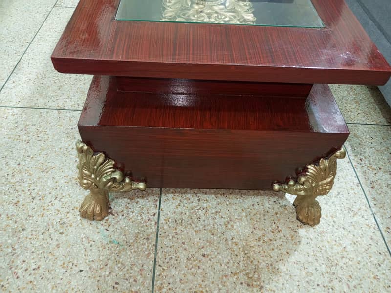 Center Table 1