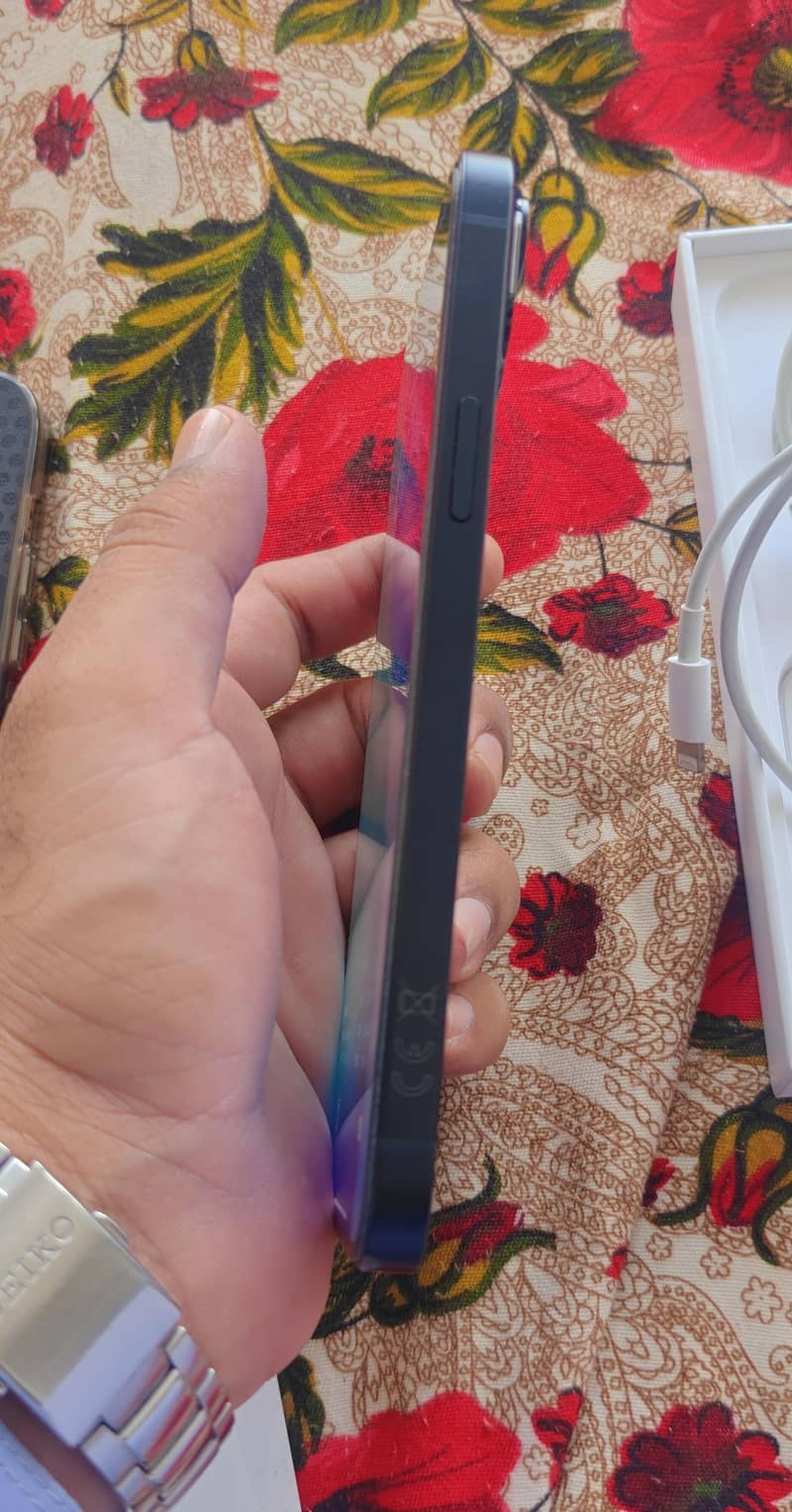 Apple iPhone 14 plus 2