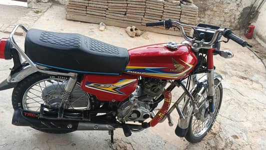 CG125