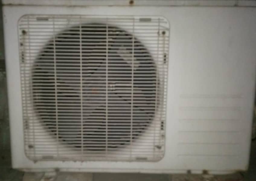 TCL Split Air Conditioner 1