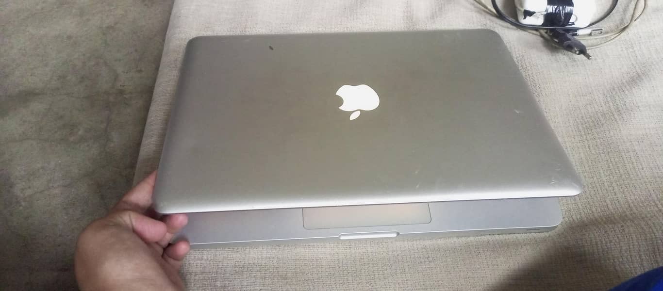 MacBook pro 1