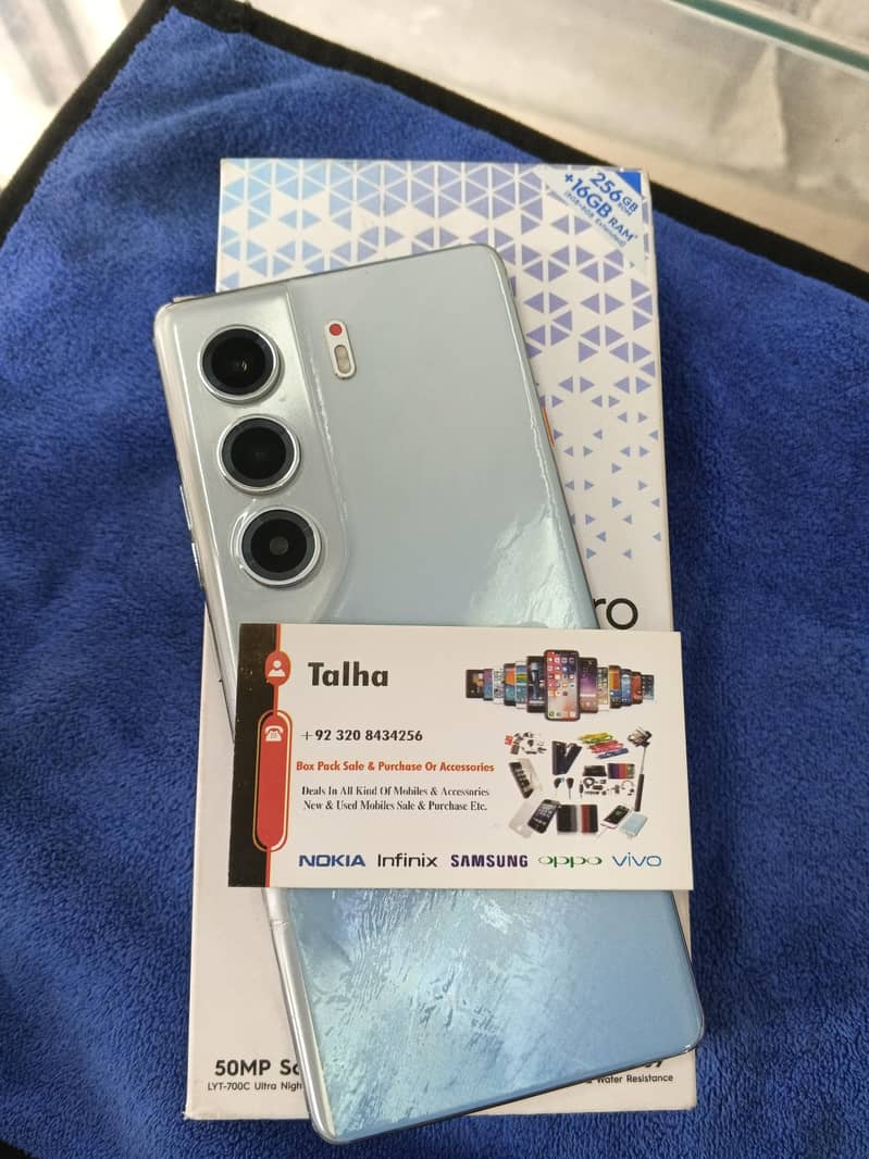 Tecno Camon 40pro 0