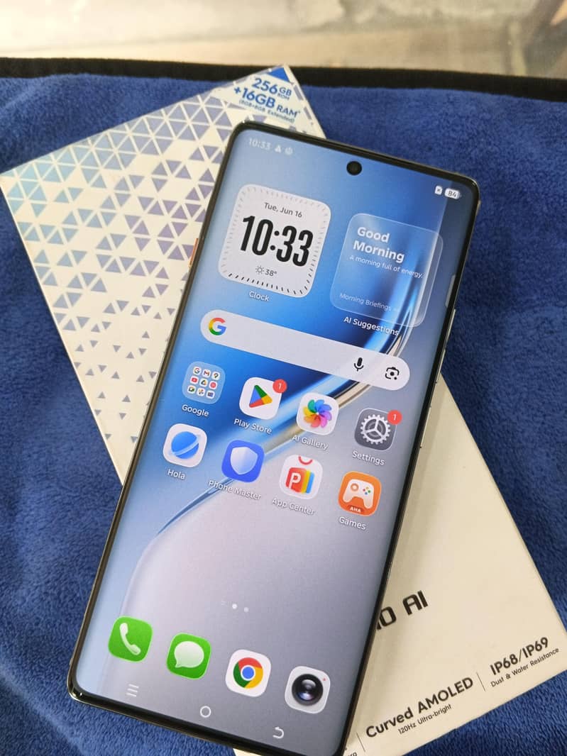 Tecno Camon 40pro 1