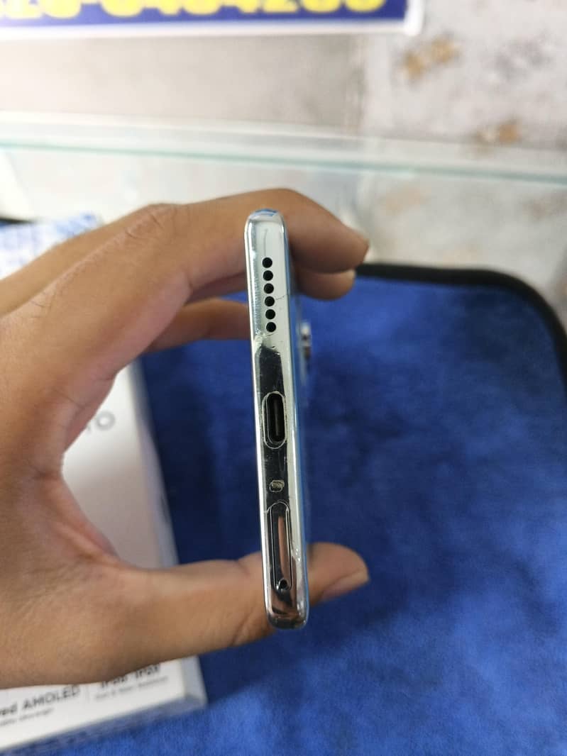 Tecno Camon 40pro 3