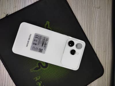 tecno spark 40