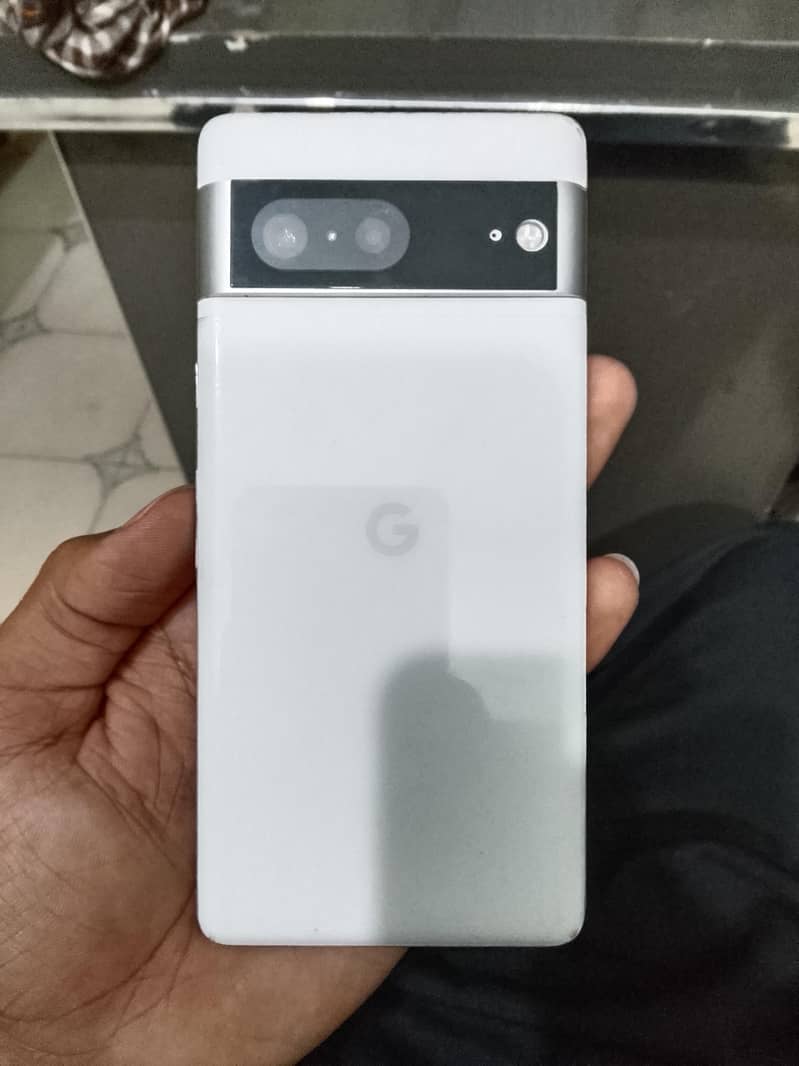 Google Pixel 7 3