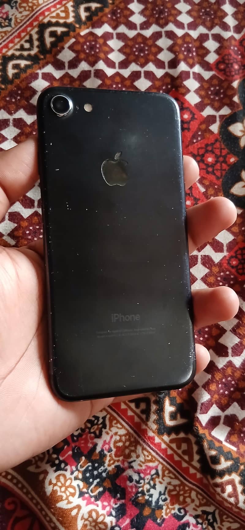 Apple iPhone 7 0
