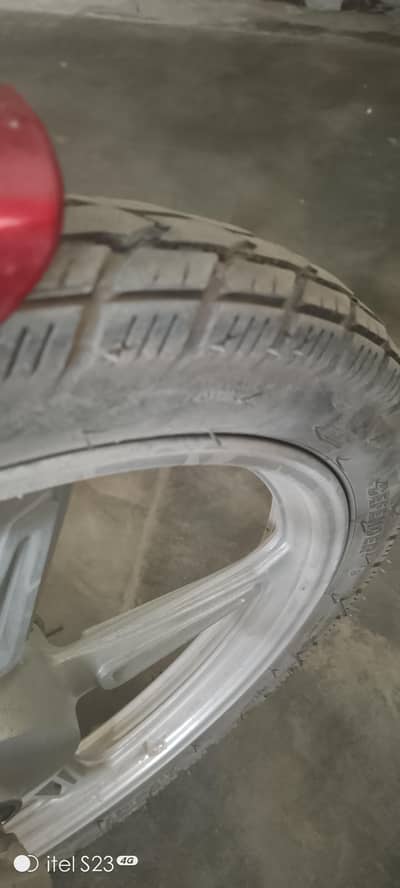 Suzuki 110 bike  both tyres new