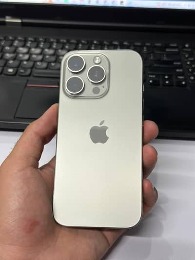 iPhone 16 Pro JV