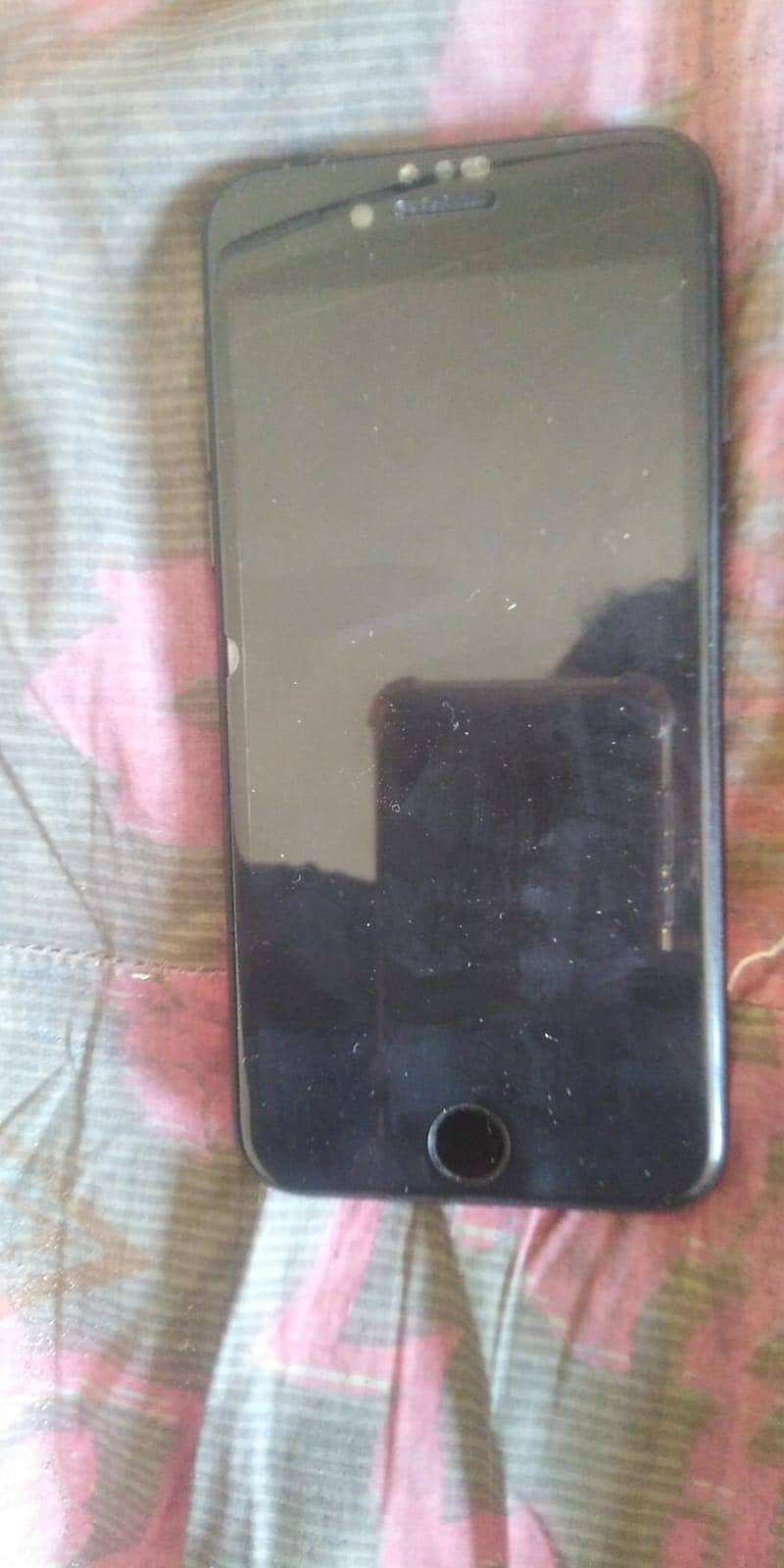 Apple iPhone 7 1