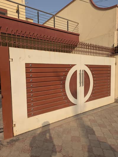 Heavy Iron Main Gate for House (13x6 Feet) – Excellent Condition