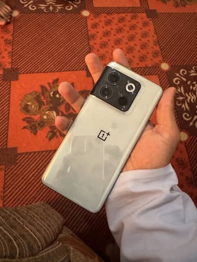 One Plus 10T