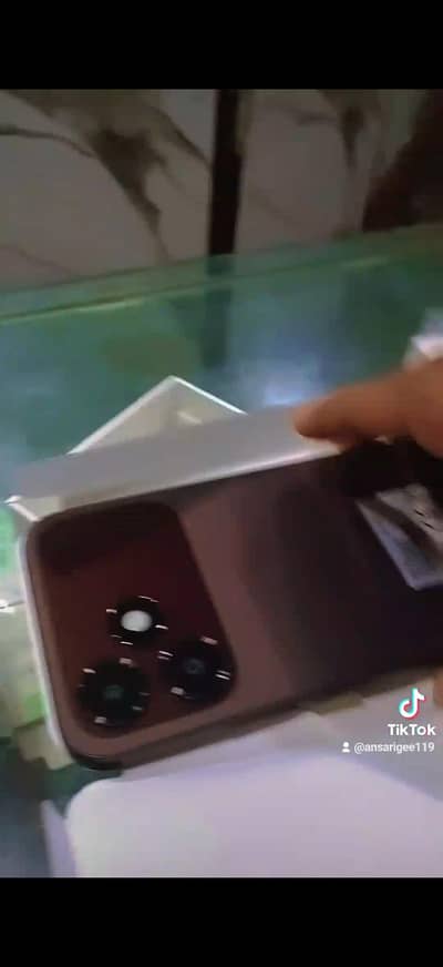 oppoa6ç brand new just 20 days used full box 7000 mAh big battery