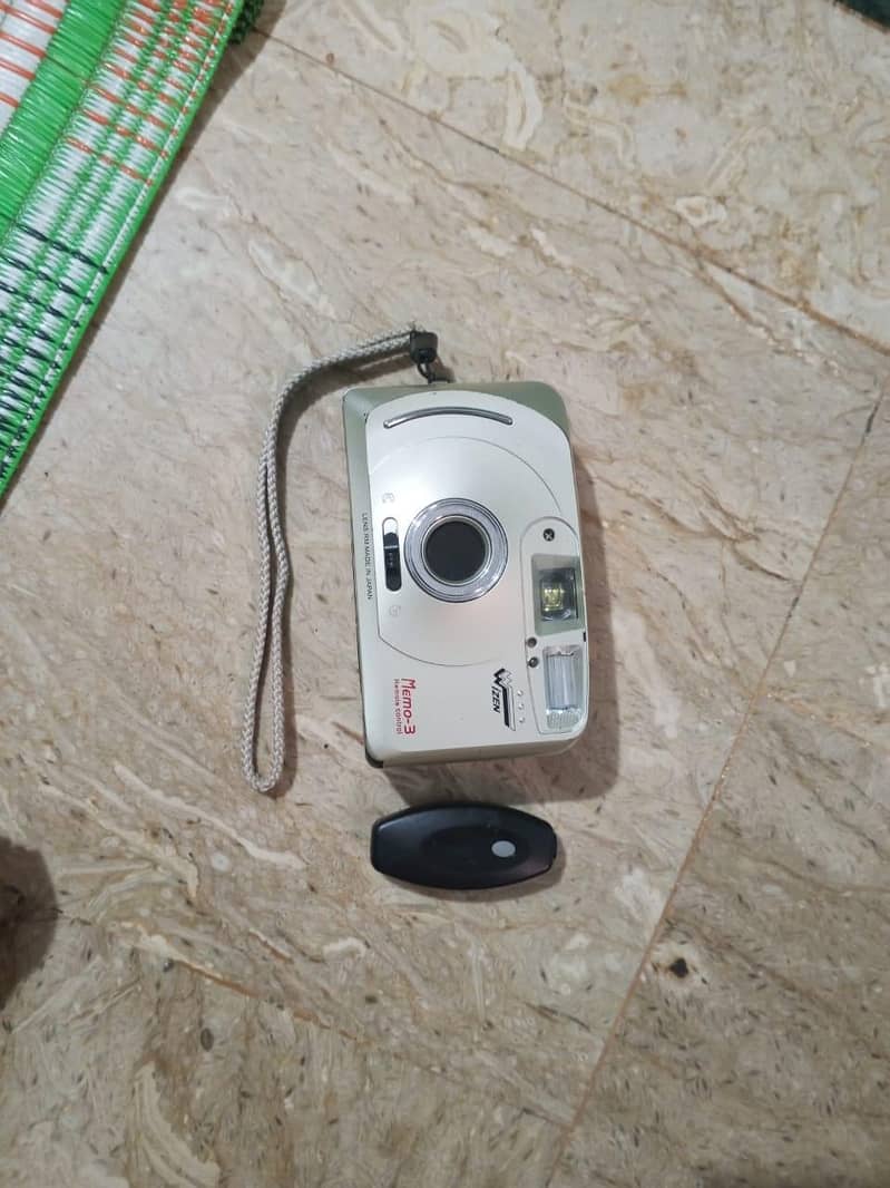 Wizen Memo-3 remote control camera 12