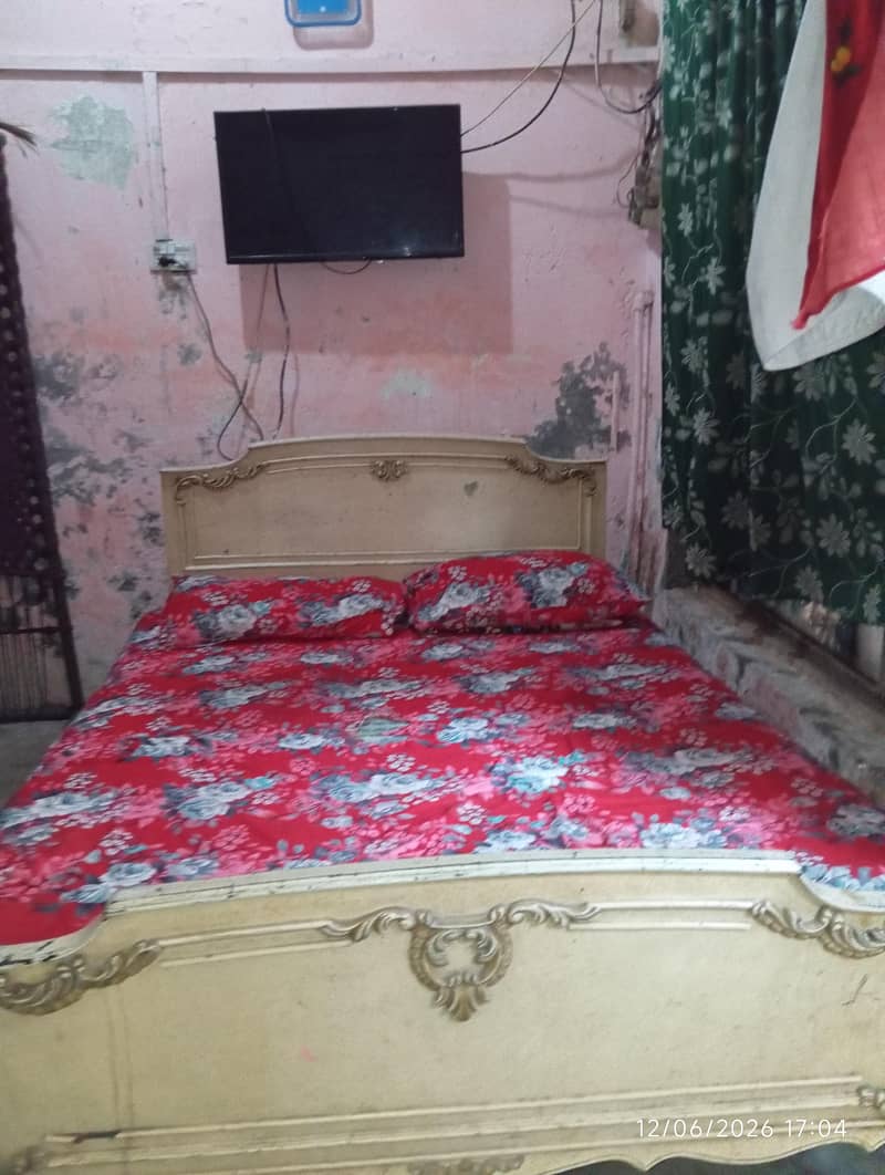 used double bed 1