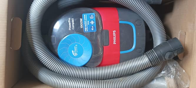 Philips PowerPro Compact FC9350 Vacuum Cleaner