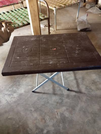 04 plastic chair's &01 table