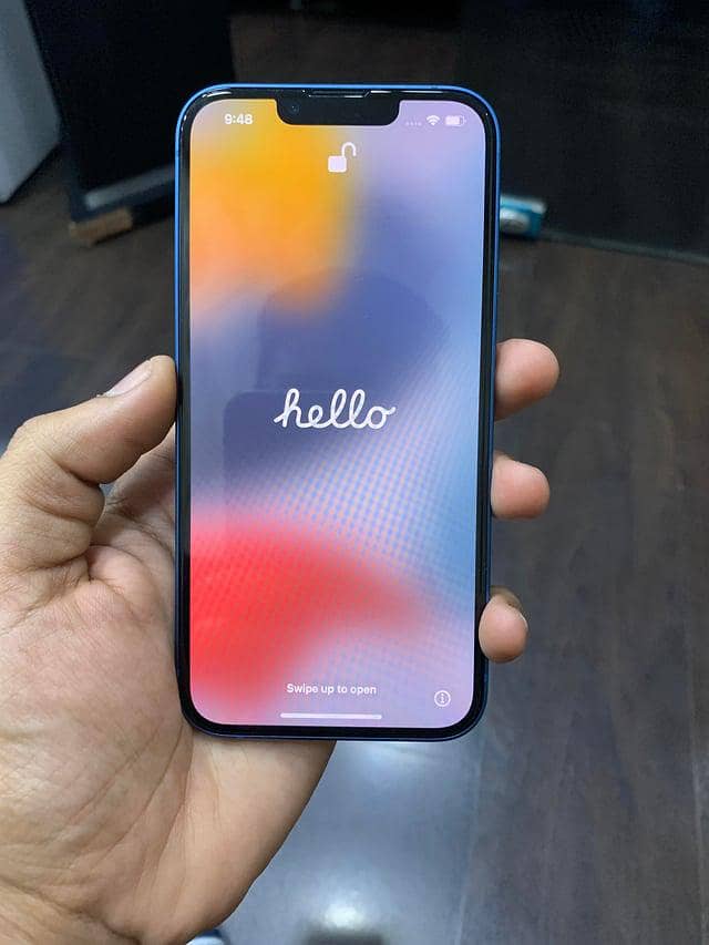 Apple iPhone 13 1