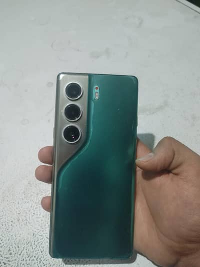 Tecno CAMON 40 Pro