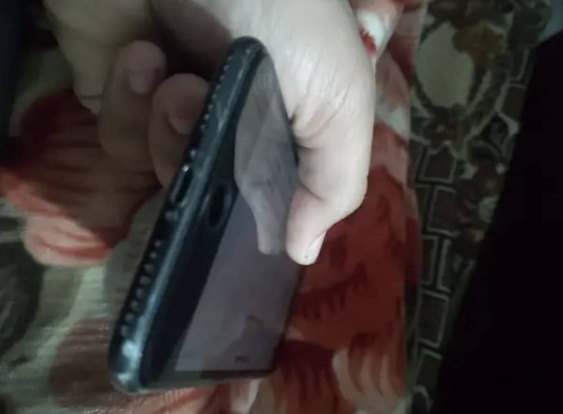 Apple iPhone 7 Plus 0
